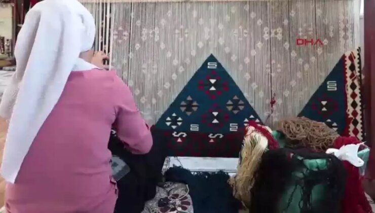 Van’da Kadınlar Kilim Dokumacılığını Yaşatıyor