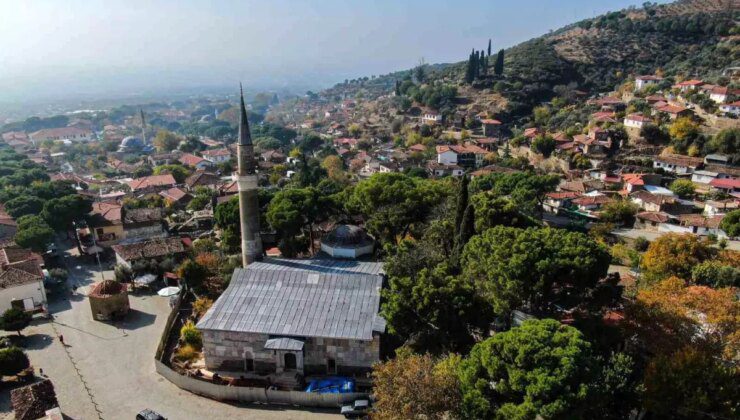 712 Yıllık Aydınoğlu Mehmet Bey Camii Restorasyonu 3 Yıldır Sürençtedir