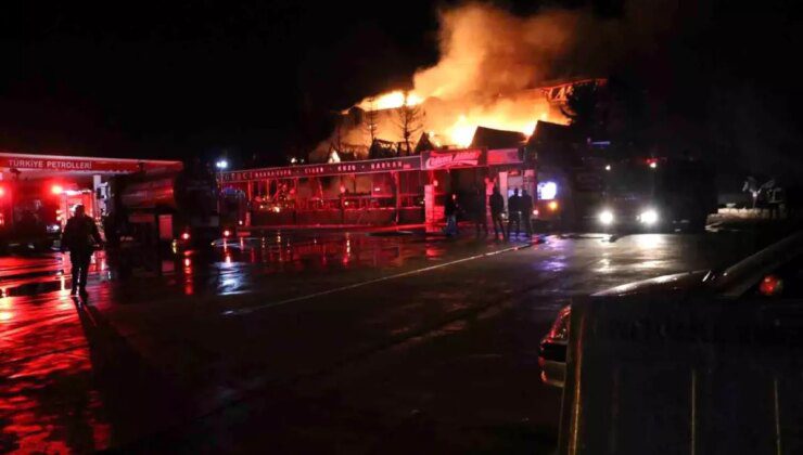 Afyonkarahisar’da Restoran Yangını: Bir Çalışan Hayatını Kaybetti