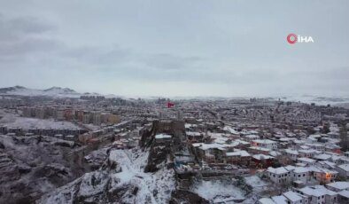 Ankara’da Kar Yağışı Şehri Beyaza Bürüdü