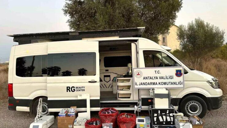 Antalya’da Sahte Doktor Gözaltına Alındı