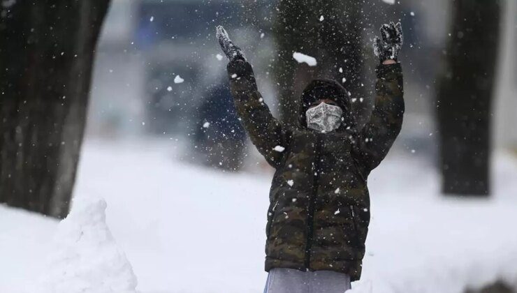 Bazı illerde kar yağışı nedeniyle eğitime ara verildi