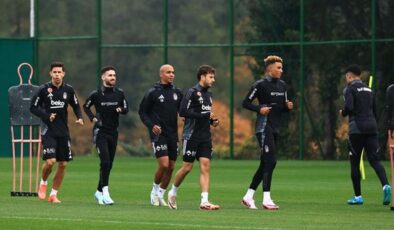 Beşiktaş yardımcı antrenör eşliğinde çalıştı