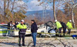 Bursa’da Takla Atan Kamyonette 2 Kişi Hayatını Kaybetti