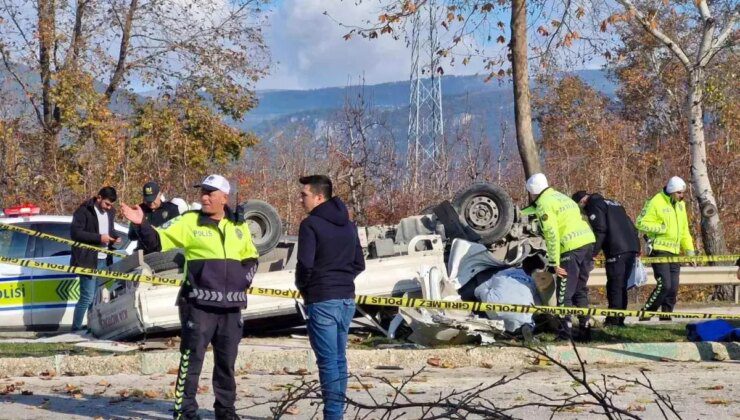 Bursa’da Takla Atan Kamyonette 2 Kişi Hayatını Kaybetti