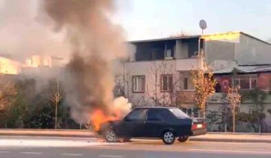 Bursa’da Tofaş Şahin Otomobili Alev Alev Yandı