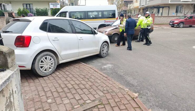 Bursa’da Trafik Kazası: Bir Kişi Yaralandı