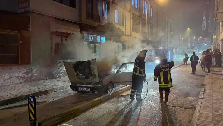 Çorum’da Seyir Halindeki Otomobilde Yangın Çıktı