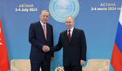 Cumhurbaşkanı Erdoğan Rusya Devlet Başkanı Putin ile telefonda görüştü | Dış Haberler