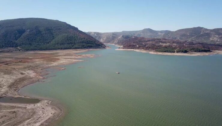 İzmir’de Tahtalı Barajı’ndaki Su Seviyesi Kritik Düşüş Gösterdi