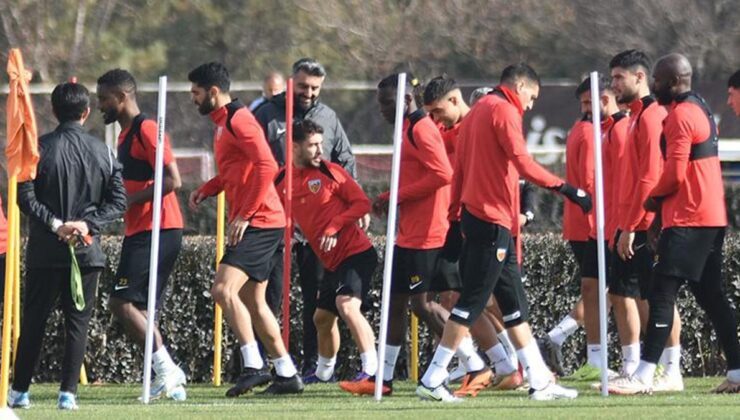 Kayserispor'a Fenerbahçe maçı öncesi bir şok daha: Mane de yok