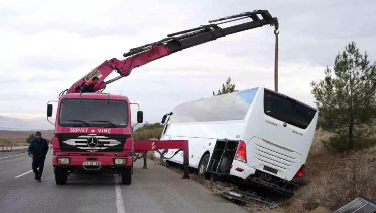 Kırıkkale’de Otobüs Kazası: 30 Yolcu Yaralanmadan Kurtuldu