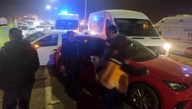 Malatya’da Zincirleme Trafik Kazası: 2 Yaralı