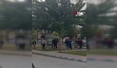 Öğrenciler Arasında Silahlı Kavga: 2 Yaralı