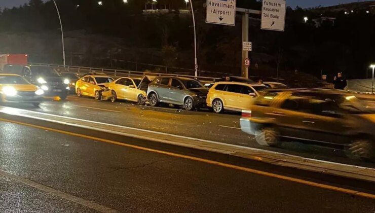 Pursaklar’da Zincirleme Trafik Kazası: 2 Yaralı