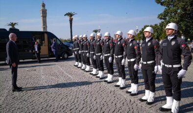 TBMM Başkanı Numan Kurtulmuş İzmir Valiliği’ni Ziyaret Etti