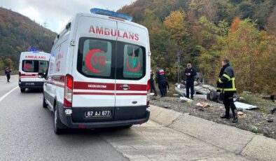 Zonguldak’ta Alışverişten Dönen Çift Kaza Geçirdi