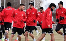 Bülent Uygun'un istifasının ardından Sivasspor, teknik direktörsüz çalıştı