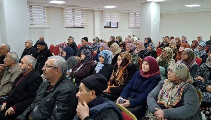 Beypazarı’ndan Umreye Gidecekler İçin Bilgilendirme Semineri Düzenlendi