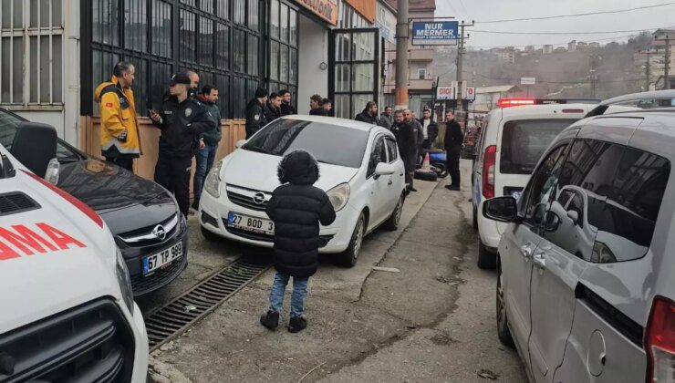 Esnafın şüphelendiği otomobilin içinden ceset çıktı