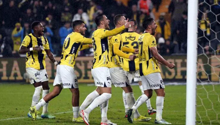 Fenerbahçe, Eyüpspor ile Süper Lig’de İlk Randevusunu Yaşayacak