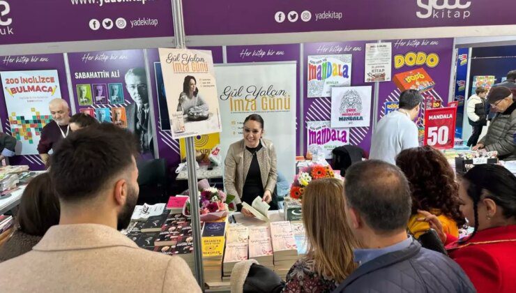 Gül Yalçın, 21. Ankara Kitap Fuarı’nda Okurlarıyla Buluştu