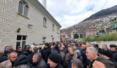 Hukuk Müşaviri Faruk Çakmak, Trabzon’da Toprağa Verildi