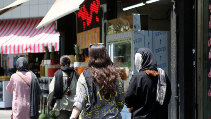 İran'da yürürlüğe girecek "Tesettür Yasası" tartışmalara neden oldu | Dış Haberler