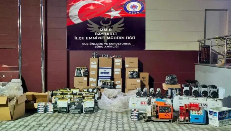 İzmir’de Kaçak Tütün Operasyonu: Yüklü Miktarda Malzeme Ele Geçirildi