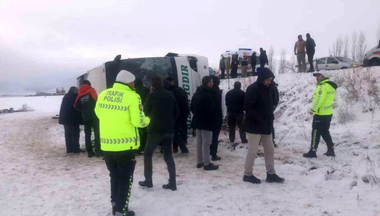 Kars’ta Otobüs Kazasında 23 Yolcu Yaralandı