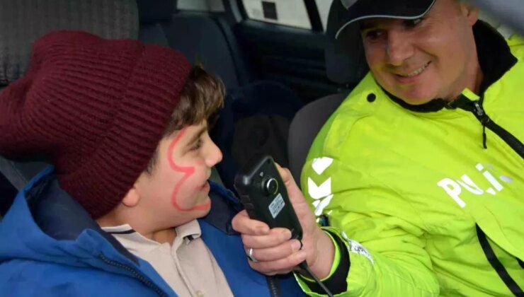 Polis Ekiplerinden Özel Çocuklara Eğlenceli Etkinlik