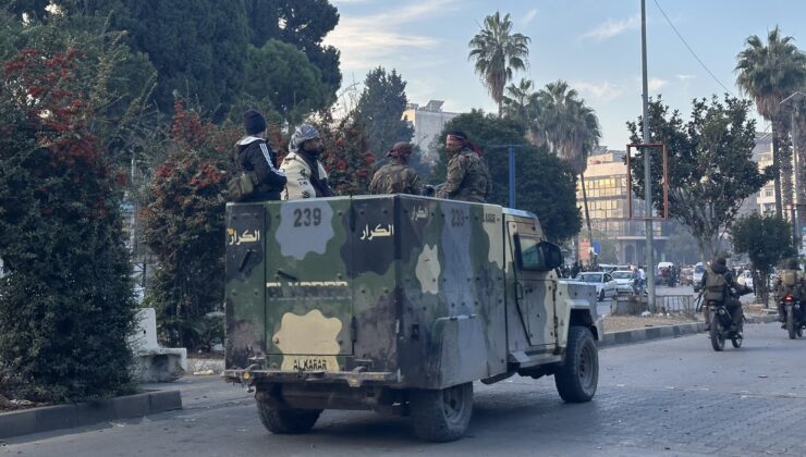 Suriye'de tansiyon yüksek: HTŞ'lilere pusu, Humus'ta sokağa çıkma yasağı | Dış Haberler