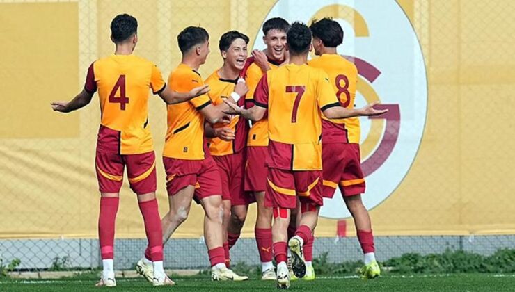 U17 maçında Galatasaray, Fenerbahçe'yi 8-1 mağlup etti!