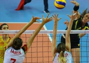 Voleybolda Göztepe ve Karşıyaka gurbette