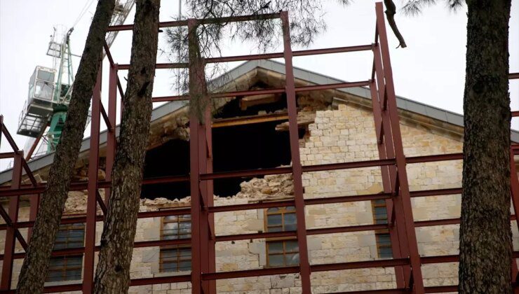 Yedi Güzel Adam Edebiyat Müzesi Restorasyon Çalışmaları Başladı