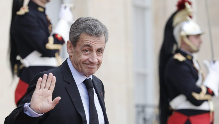 'Libya Davası': Fransa'da eski cumhurbaşkanı Sarkozy yargılanıyor | Dış Haberler