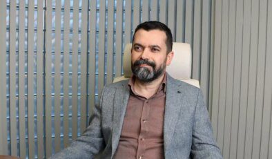 Dr. Ekrem Teymur: 2025’te Yapay Zeka Hayatımıza Daha Fazla Entegre Olacak