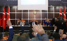 Ferdi Tayfur’un Adı Kepez’de Bir Parğa Verildi