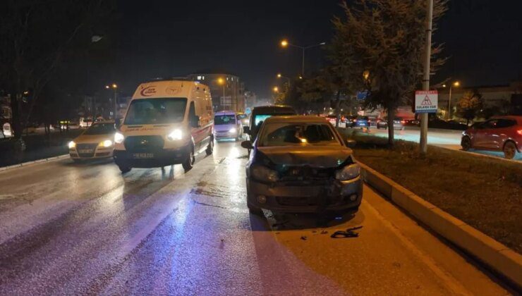 İnegöl’de Zincirleme Trafik Kazası: 2 Yaralı