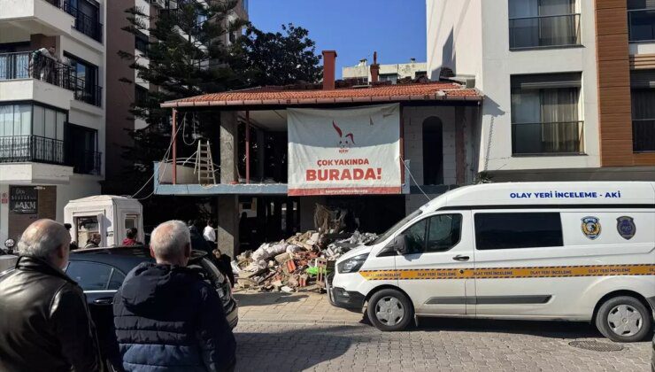 İzmir’de Çatıdan Düşen İşçi Hayatını Kaybetti