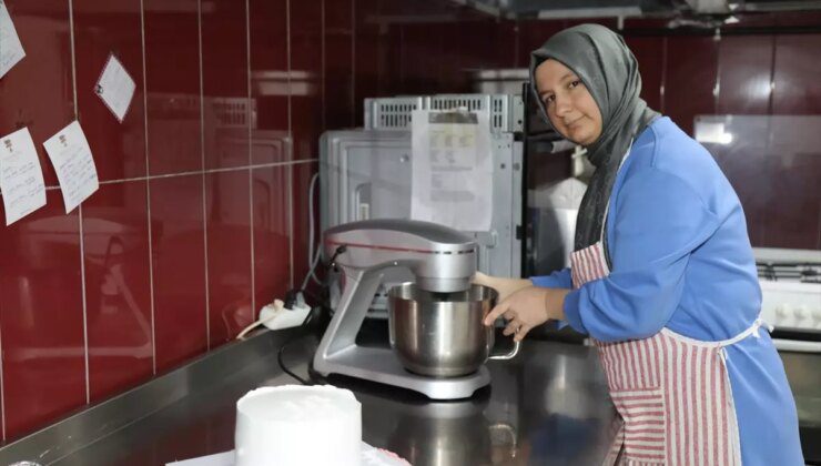 Kayıp Acısının Ardından Pastacılıkta Girişimci Oldu