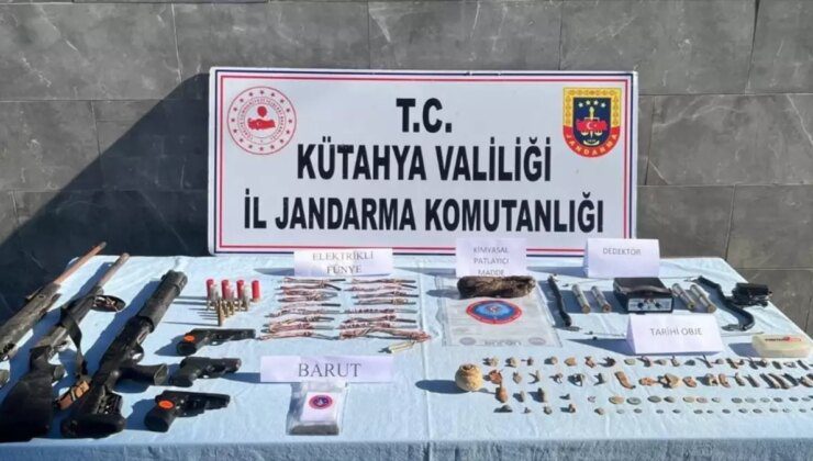 Kütahya’da Tarihi Eser Operasyonu: 120 Parça Obje Ele Geçirildi