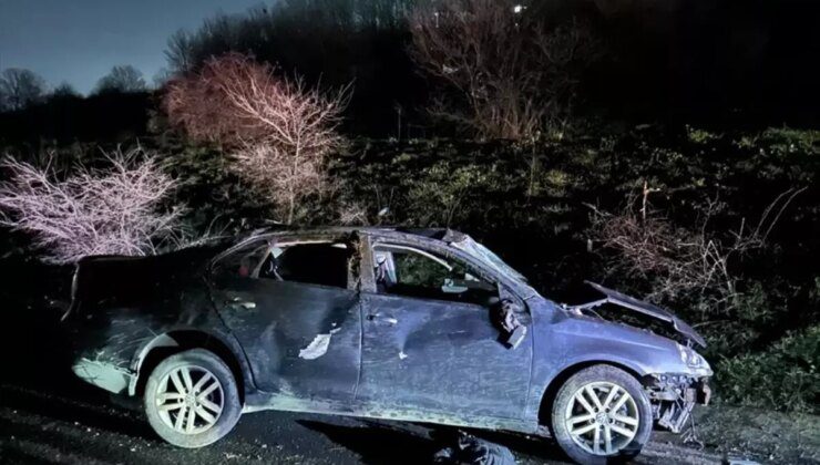 Tekirdağ’da Bariyere Çarpan Otomobilde 8 Yaşındaki Çocuk Hayatını Kaybetti