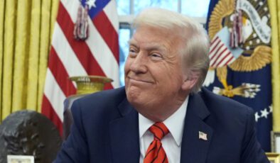 ABD Başkanı Trump, kendini “kral” olarak tanımladı