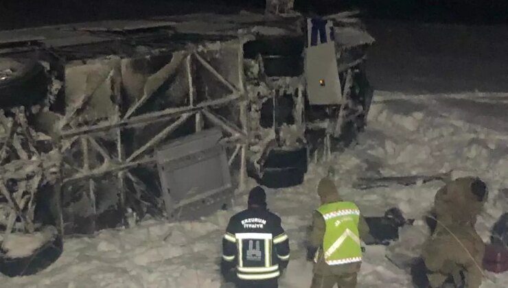 Erzurum’da Yolcu Otobüsü Devrildi: 38 Yaralı