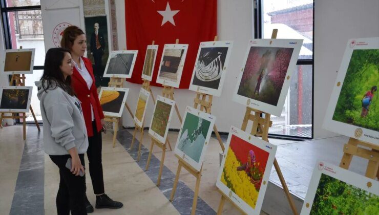 Hakkari’de ‘Tarım, Orman ve İnsan’ Fotoğraf Sergisi Açıldı