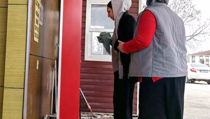 İnegöl’de Alüminyum İşleme Atölyesinde İşçi Yaralandı