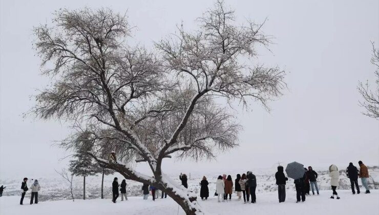 Kapadokya, Karla Kaplandı: Turistlerin İlgisi Büyüyor