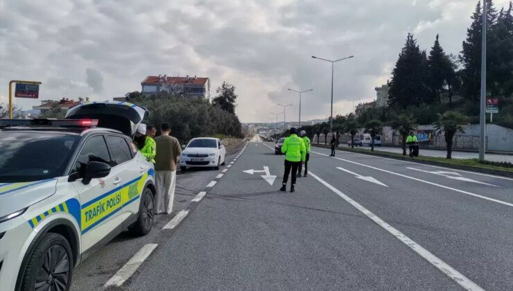 Mudanya’da Trafik Denetimi: 17 Sürücüye 100 Bin Lira Ceza