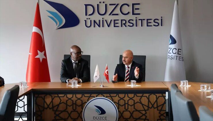 Ruanda’nın Ankara Büyükelçisi Düzce Üniversitesi’ni Ziyaret Etti